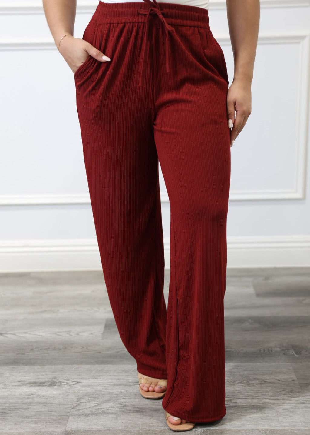 Belinda - Burgundy Wide-Leg Pleated Pants
