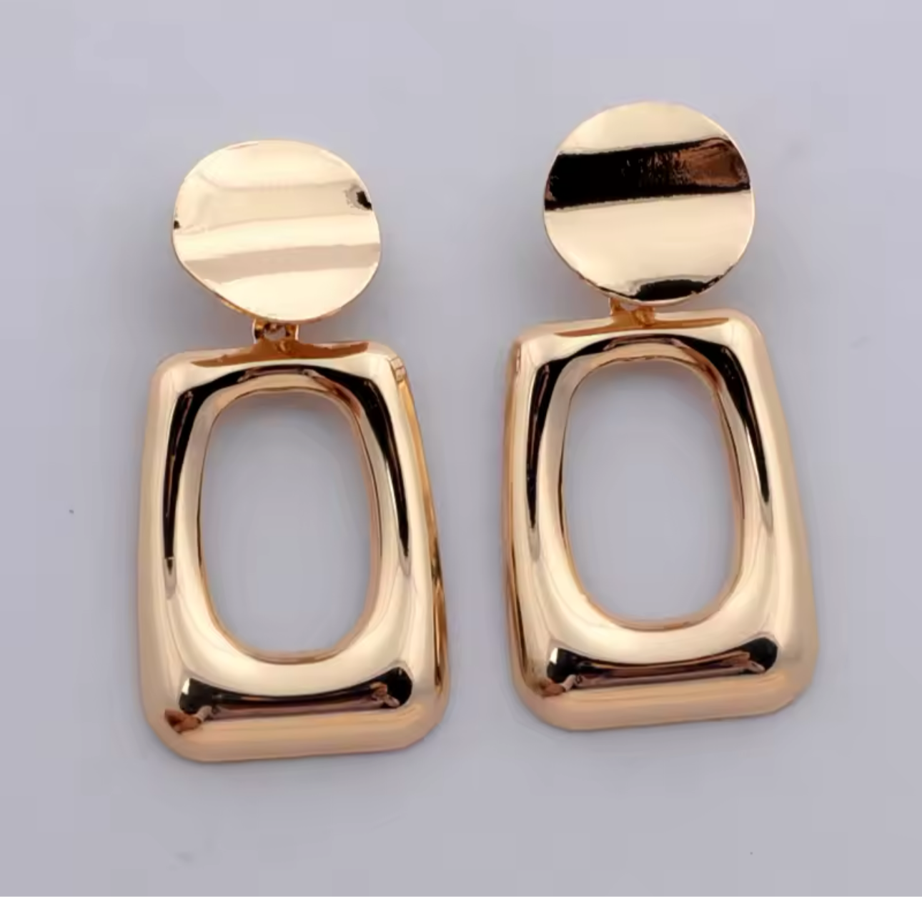 HOLLOW OUT EARRINGS