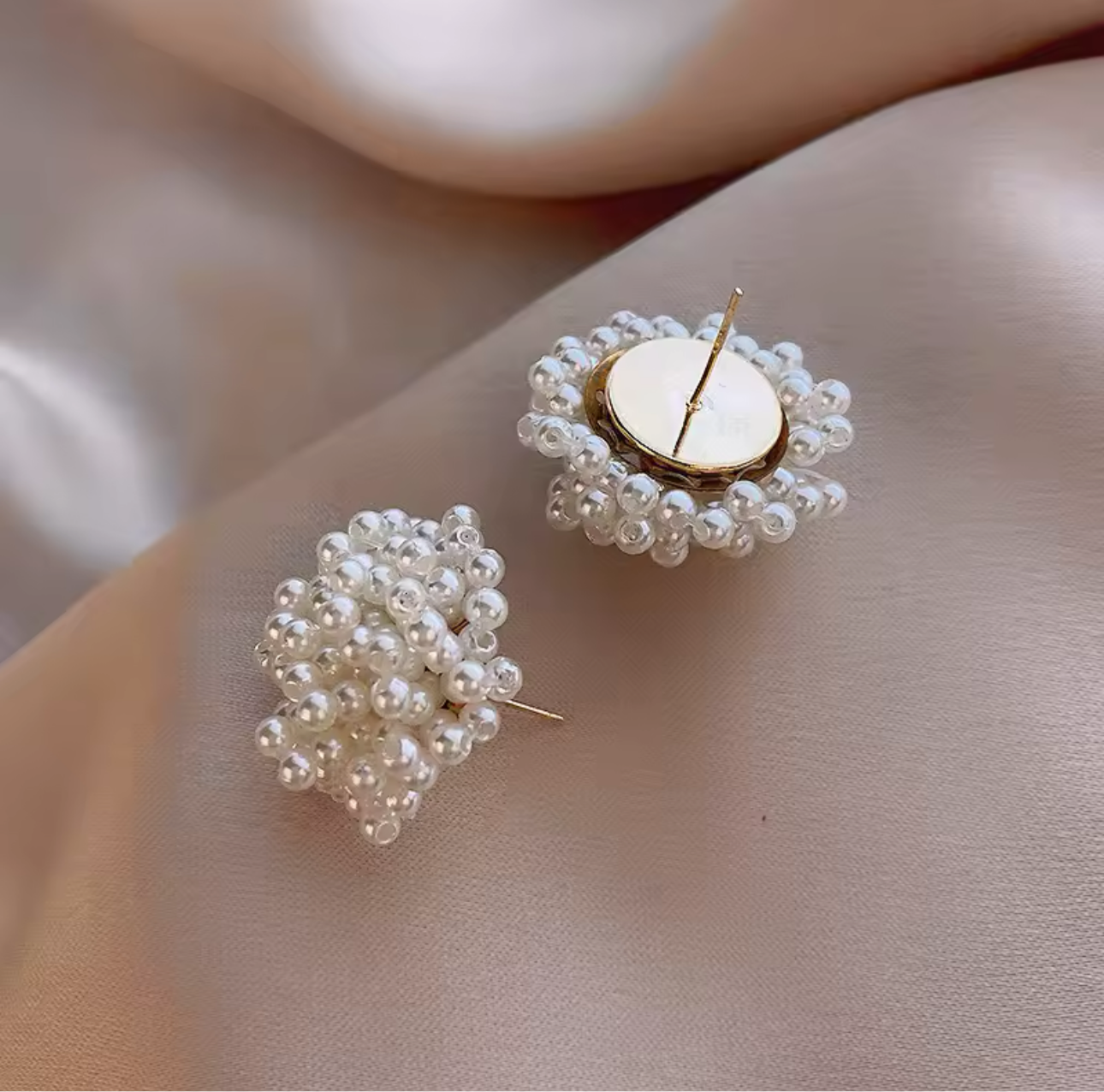 PEARL EARRINGS