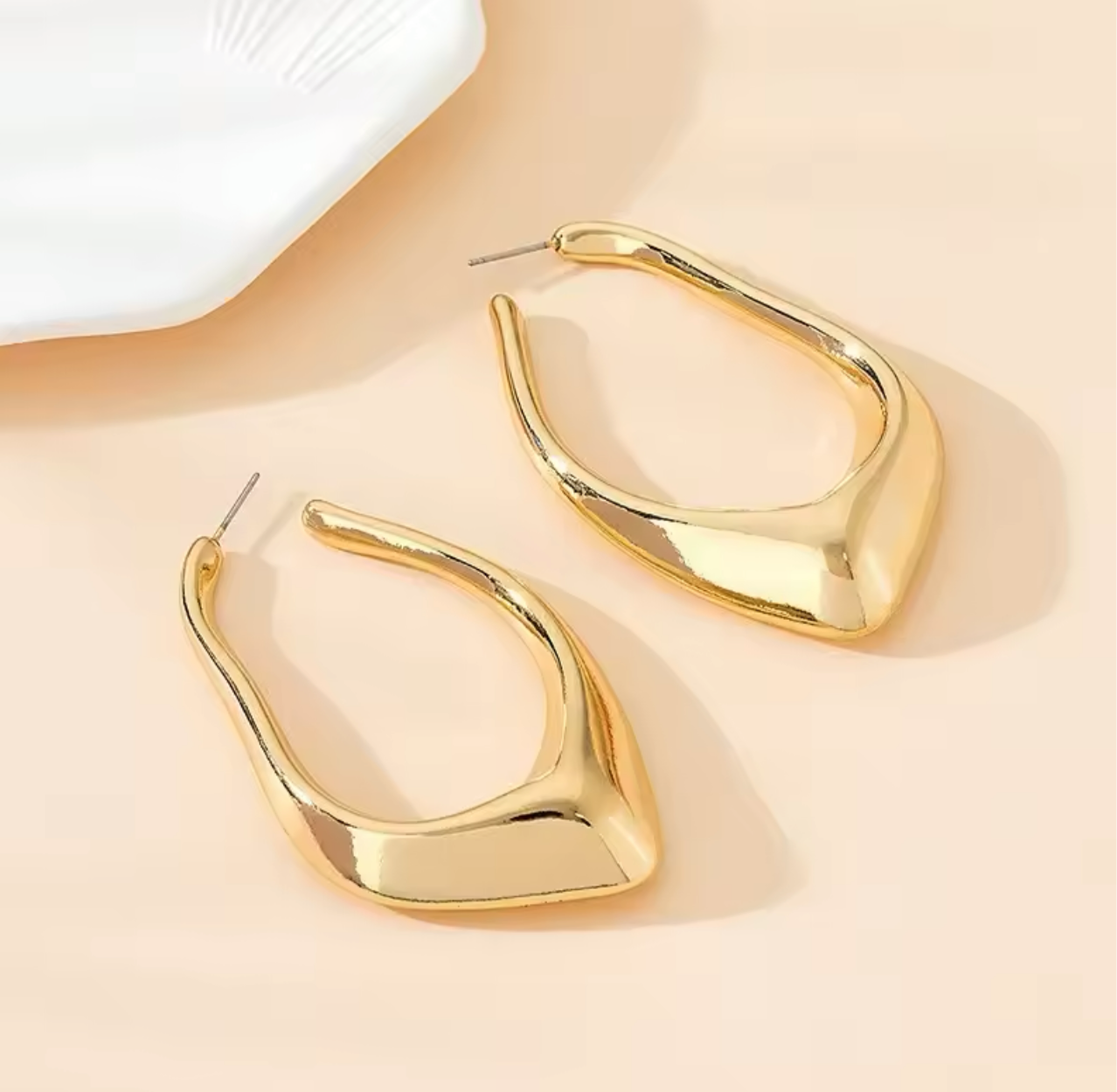 GOLDEN GEOMETRIC EARRINGS