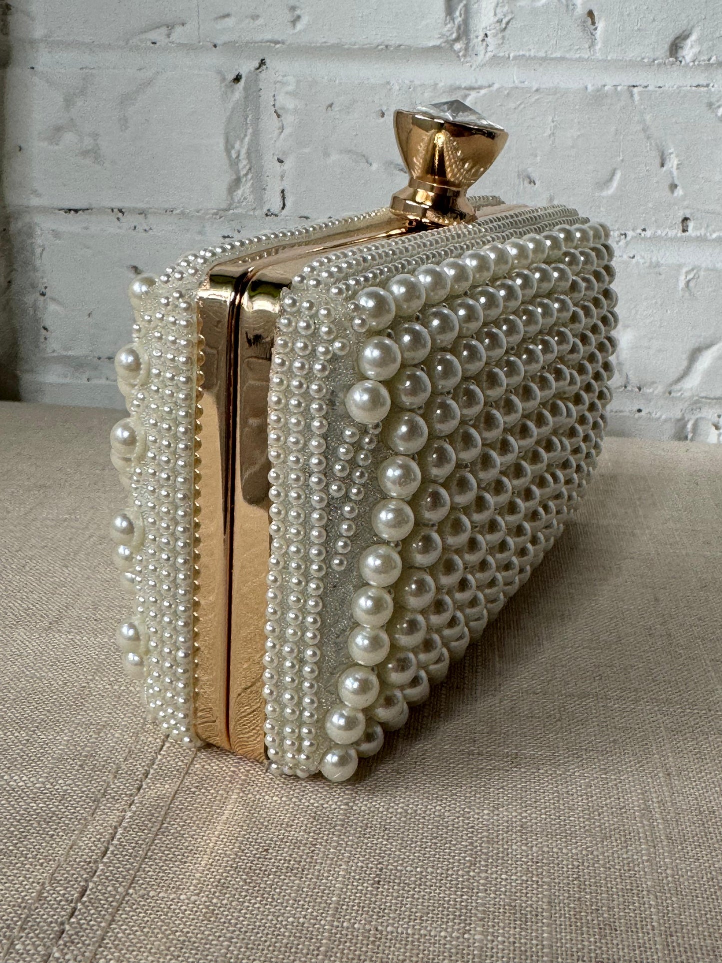 Fiorella Clutch