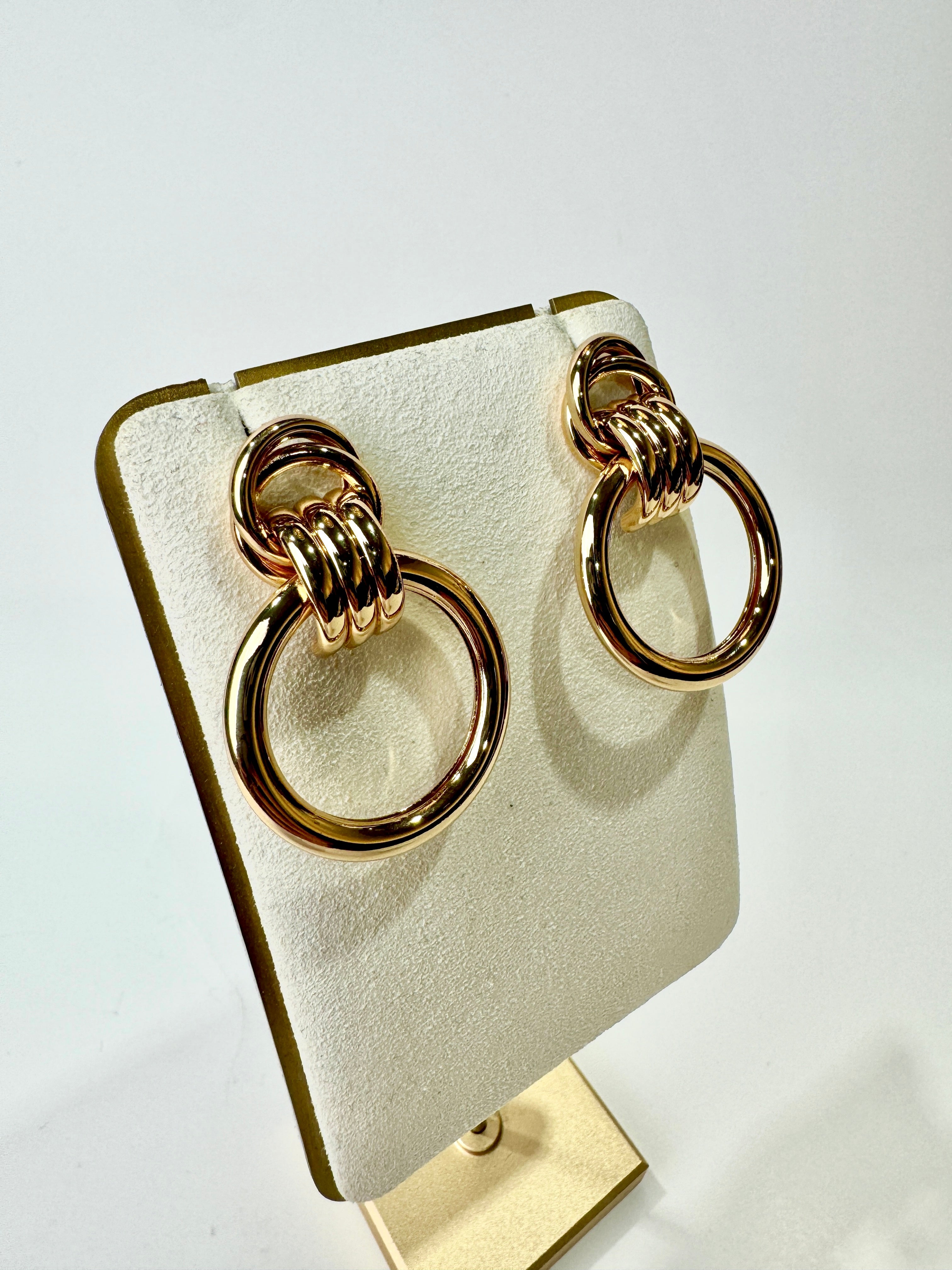 Lea - Interlocking Gold Hoop Earrings