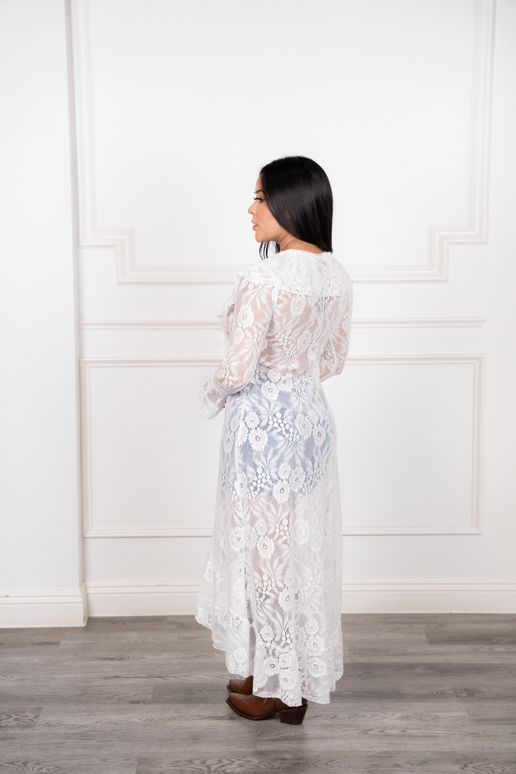 Montana - White Lace Ruffle Cardigan