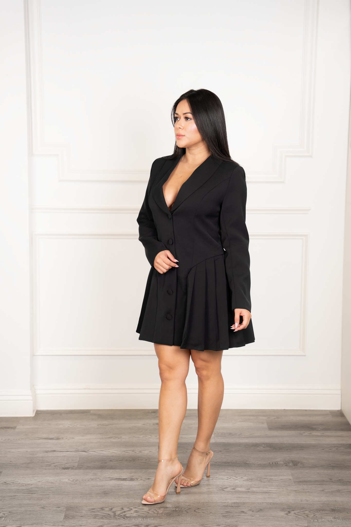 Amparo - Black Long-Sleeve Formal Dress