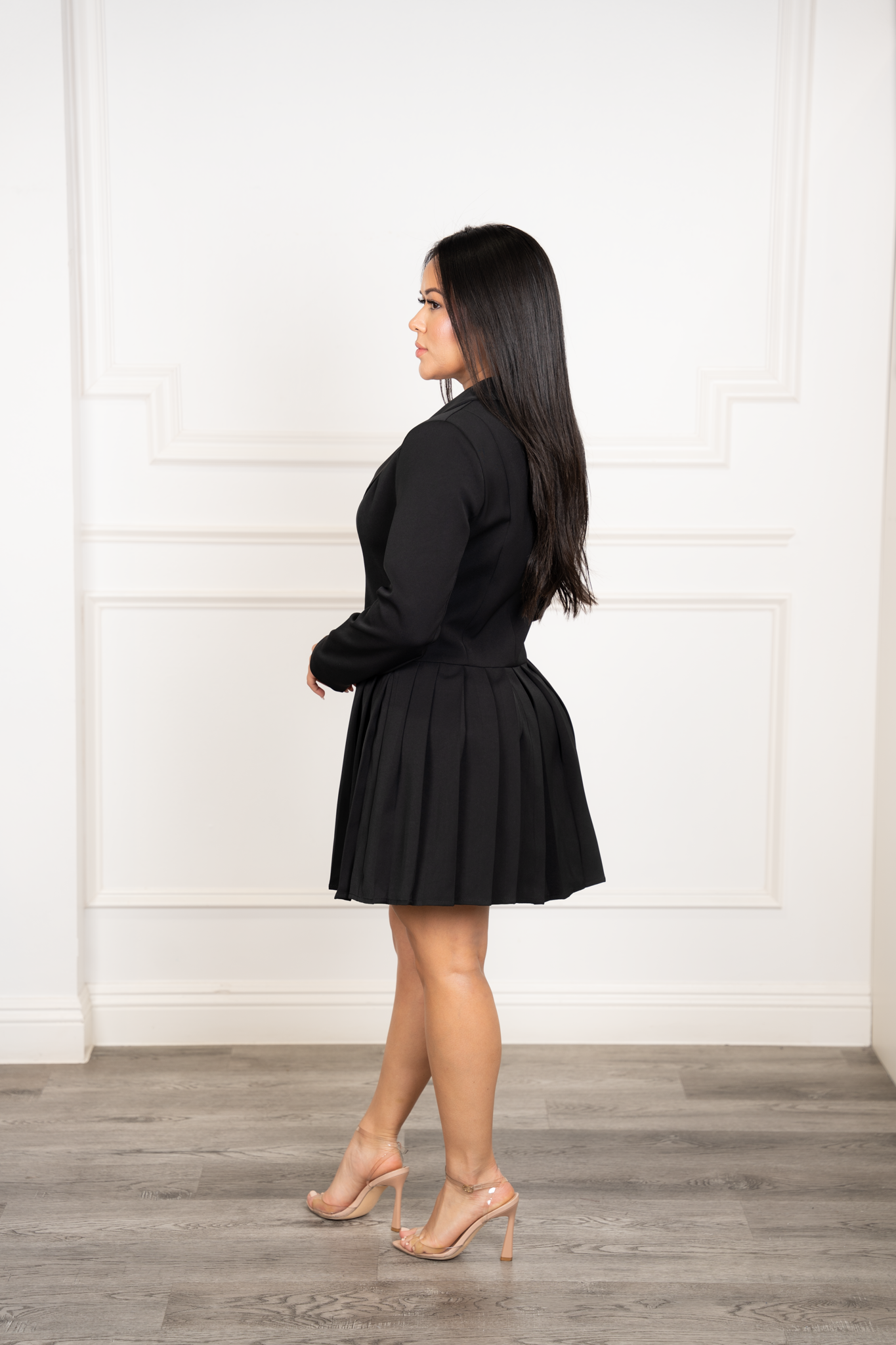 Amparo - Black Long-Sleeve Formal Dress