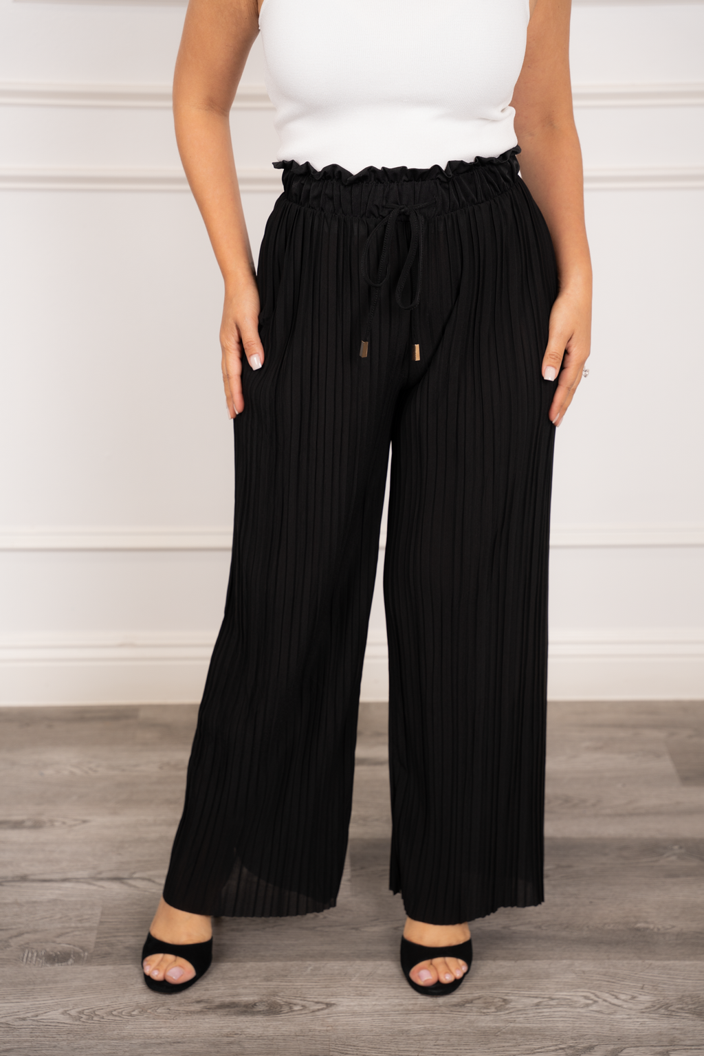 Denis - Black Wide-Leg Pleated Pants