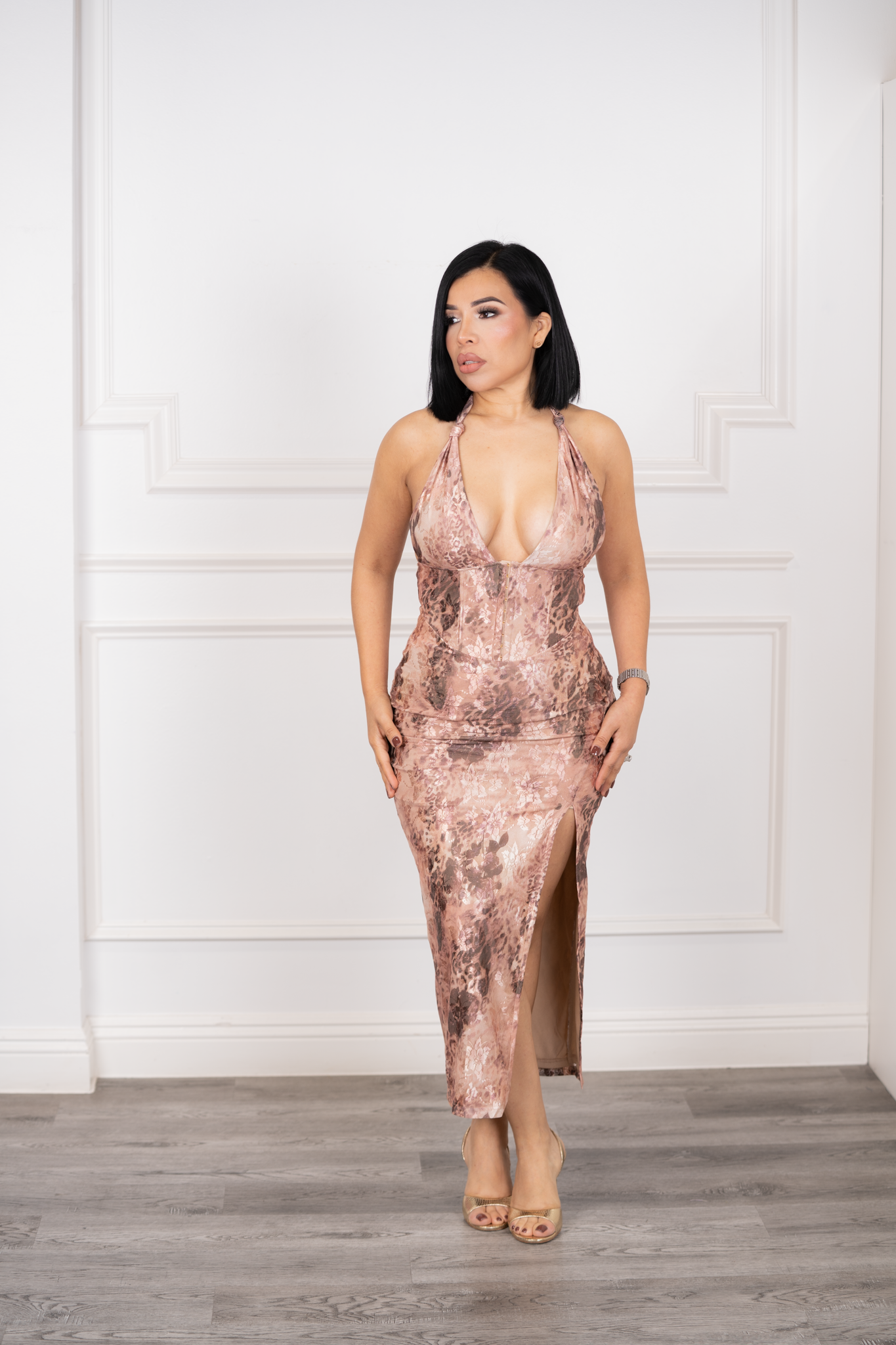 Florencia - Soft Pink Floral Mesh Halter Midi Dress