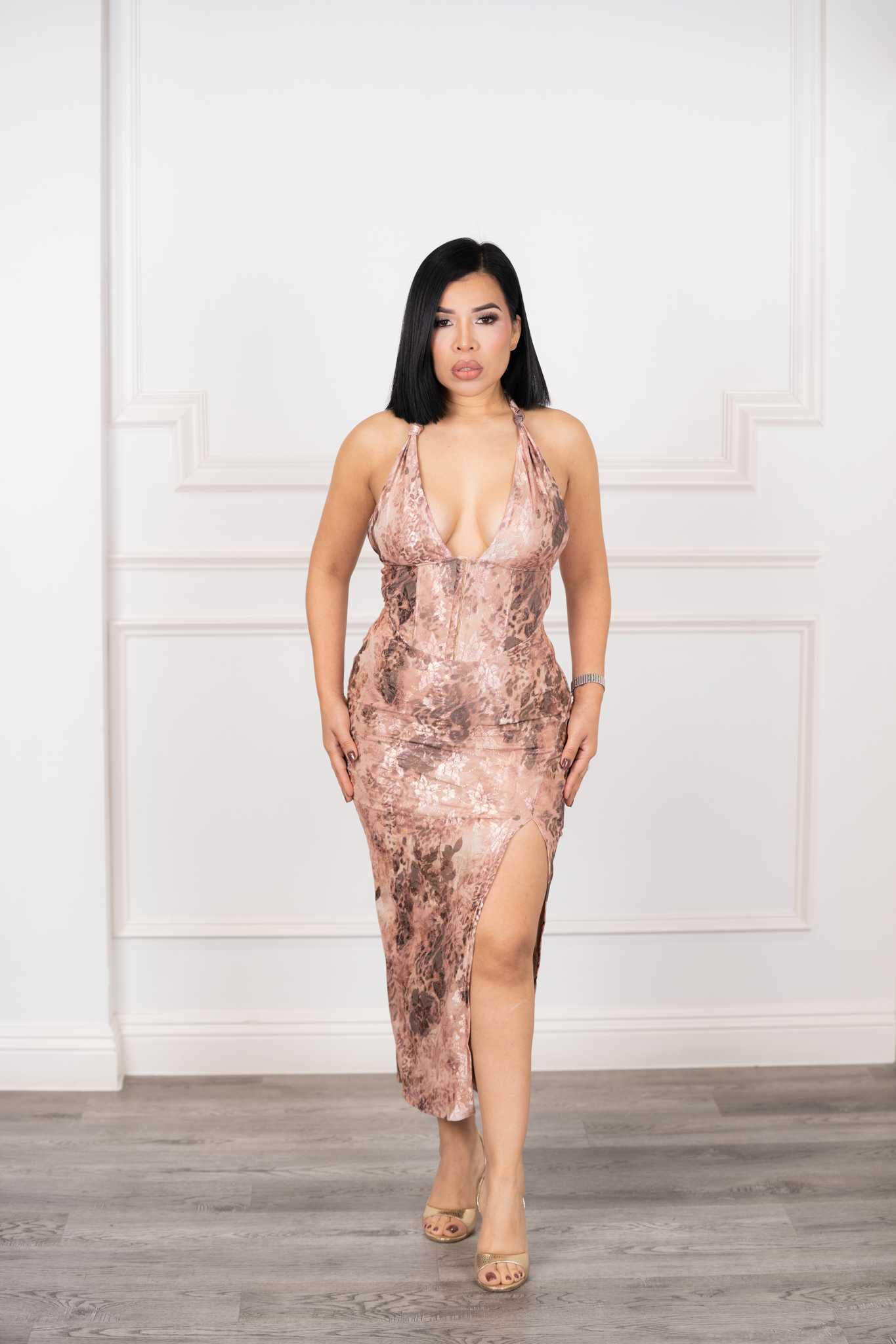 Florencia - Soft Pink Floral Mesh Halter Midi Dress