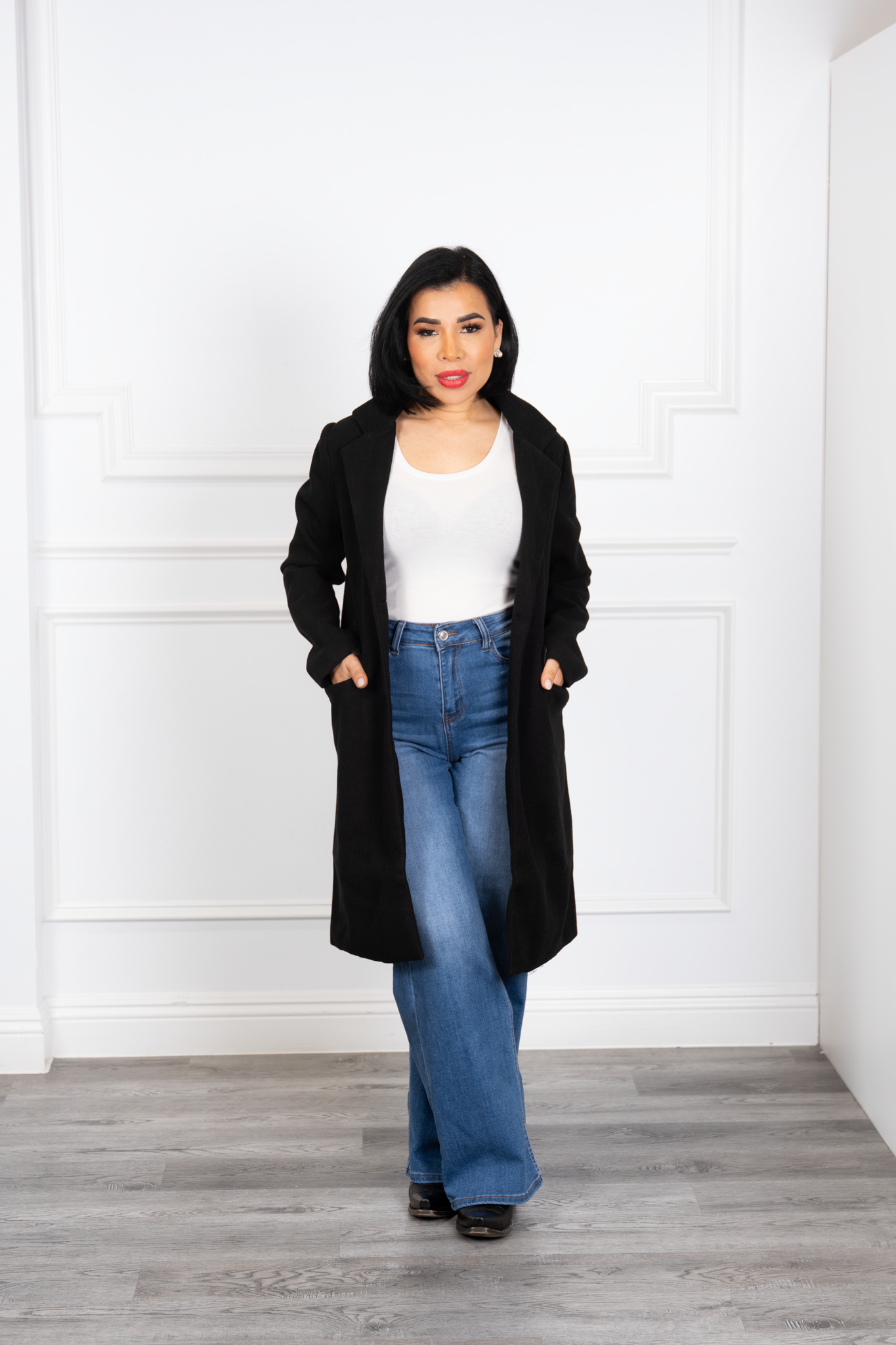 Macarena - Black Elegant Knee-Length Tailored Coat