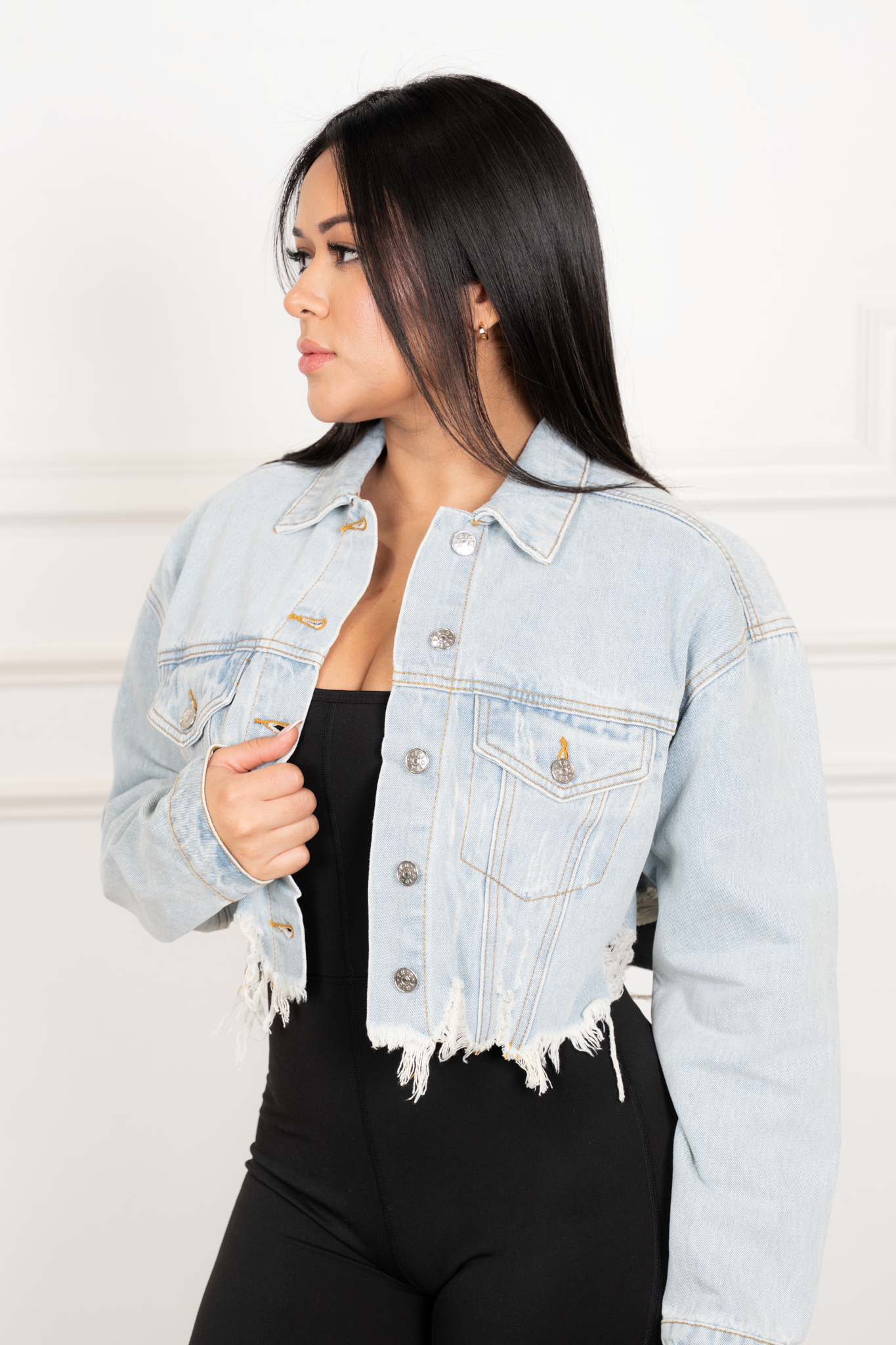 Pamela - Light Blue Cropped Denim Jacket