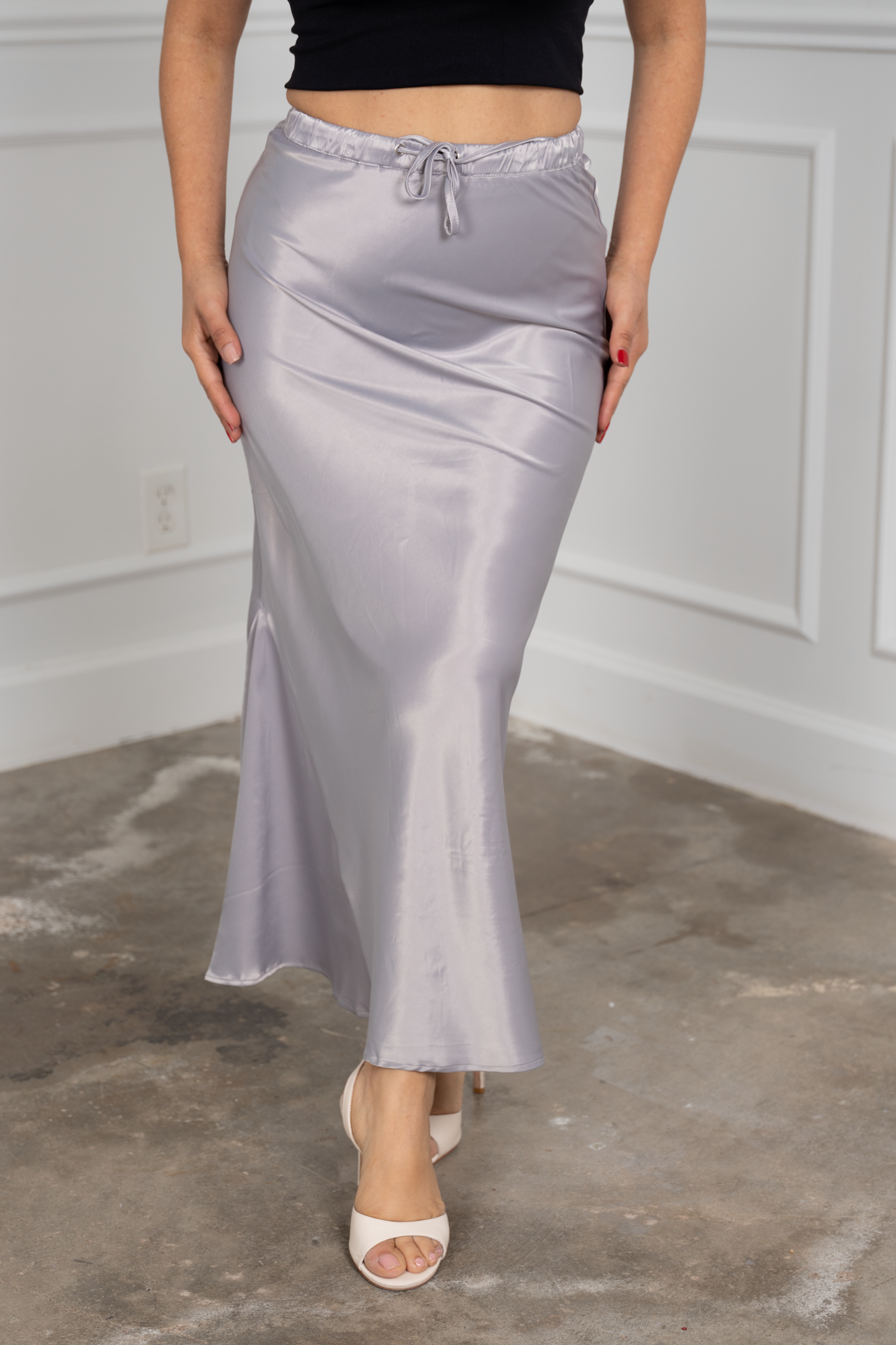 Lu - Gray Satin Mermaid Skirt