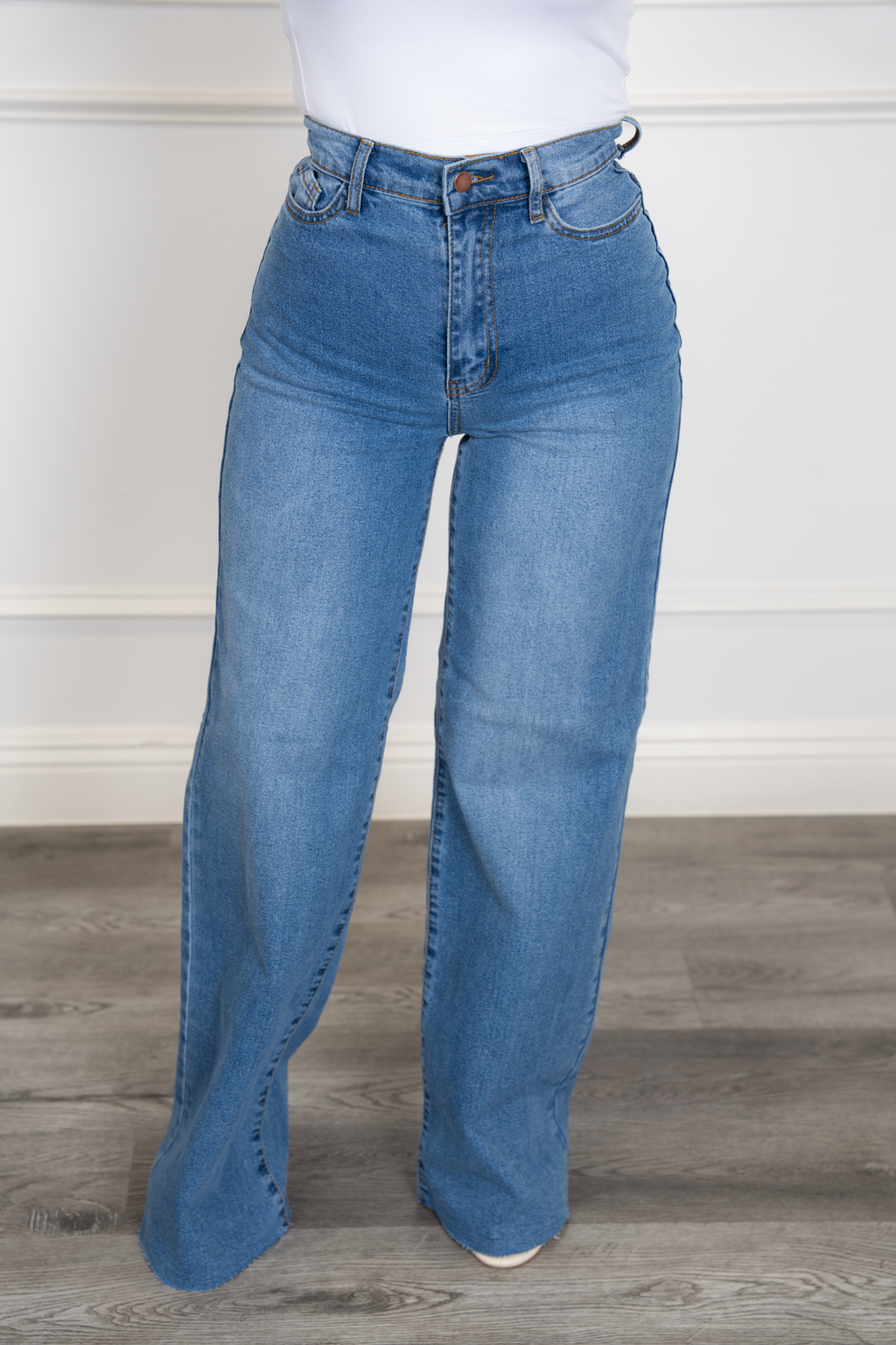 Nicky - Light Blue Wide-Leg Denim Jeans