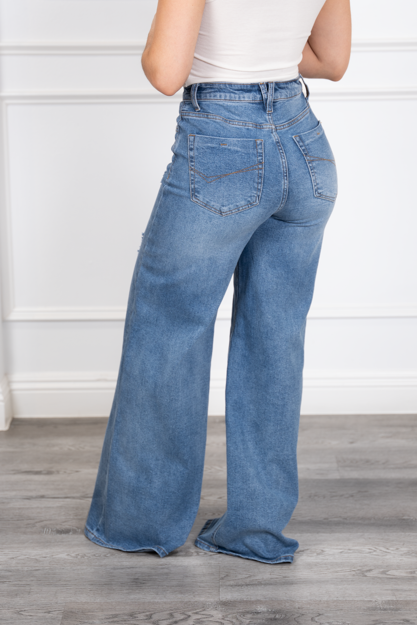 Teresa - Light Blue Wide-Leg Denim Jeans