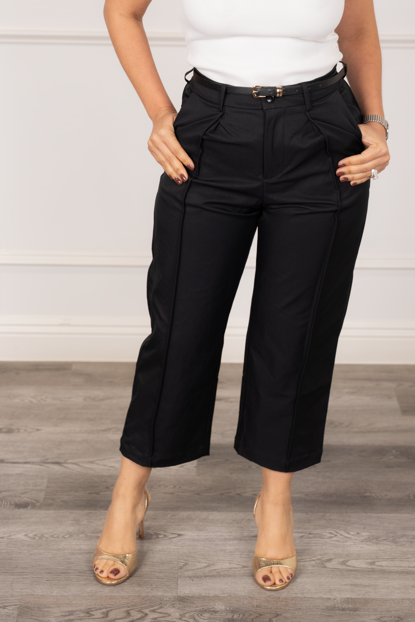 Paula - Black Formal Capri Pants