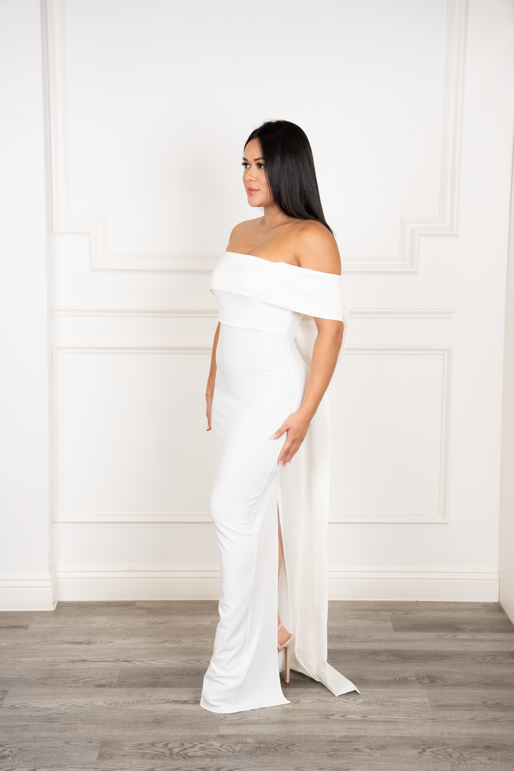Regina - White Strapless Pencil Maxi Dress