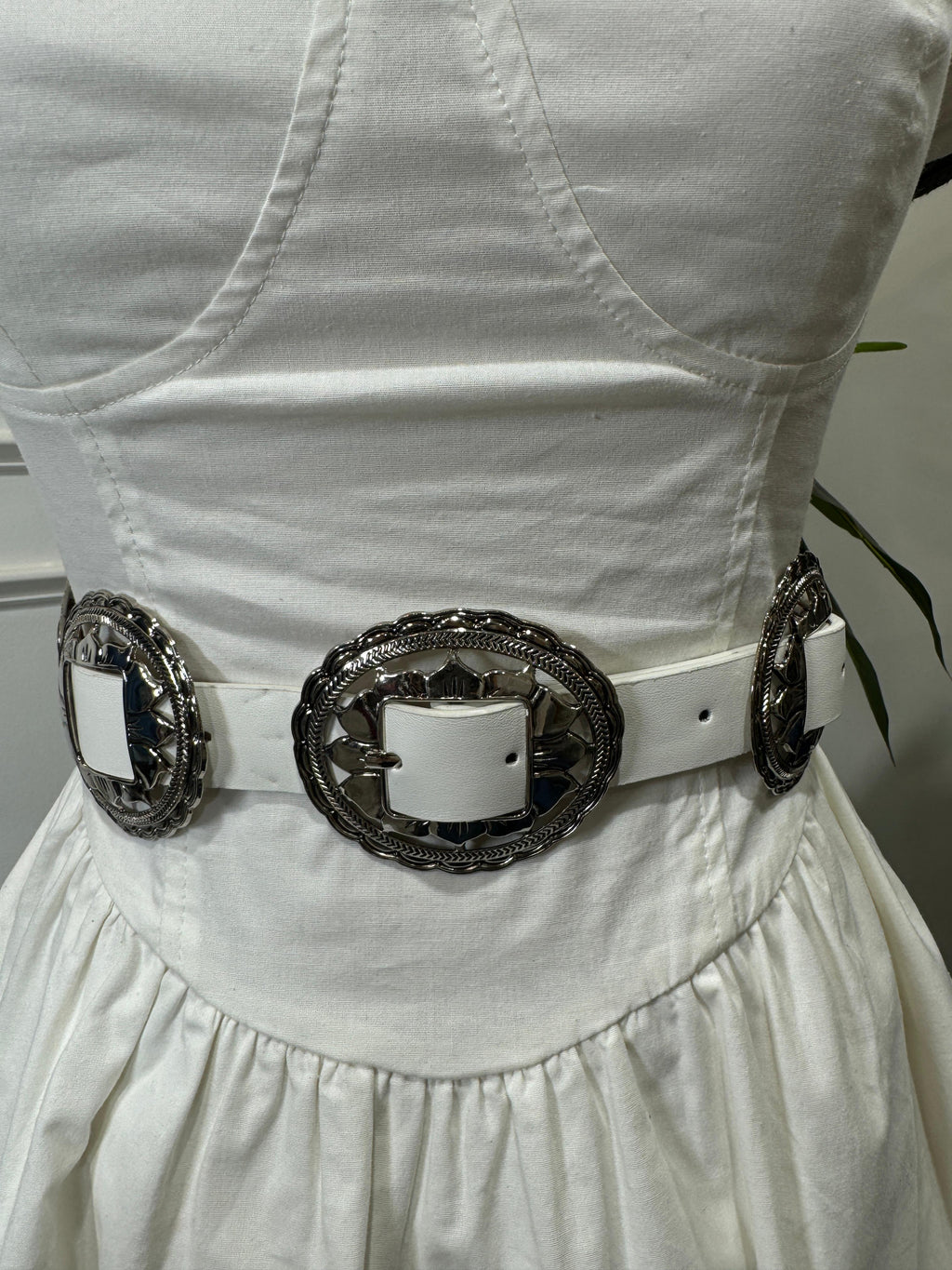 Vera - White Western Belt