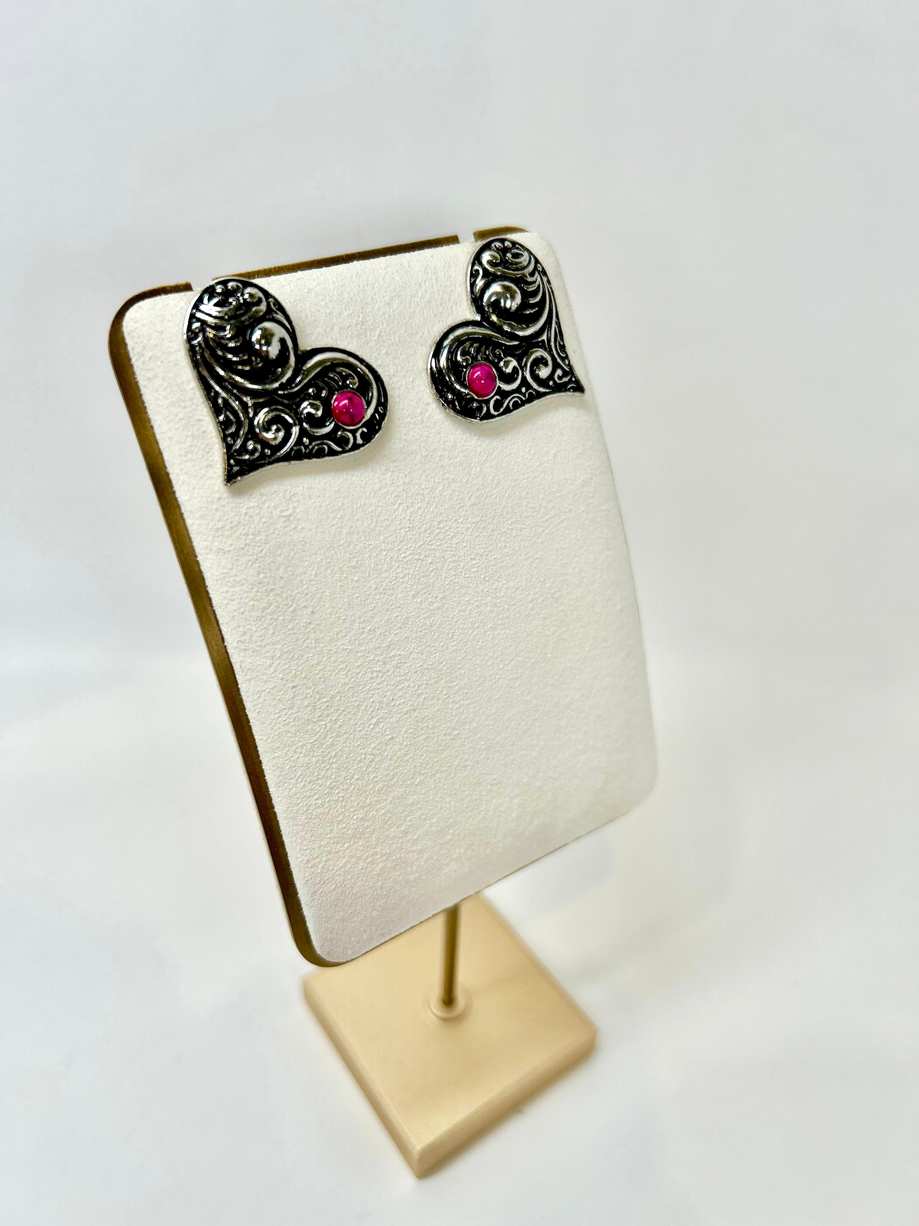 Gibe - Heart Swirl Earrings